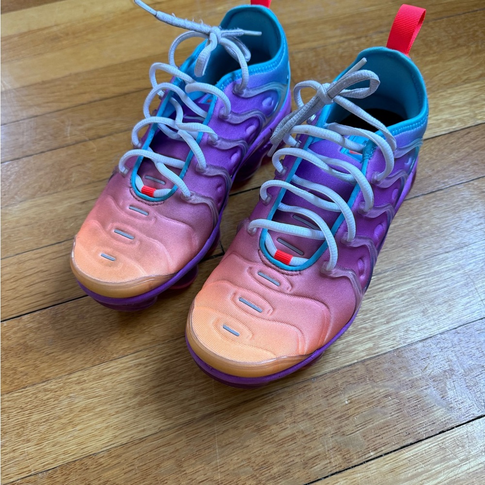 Nike Woman’s Sneakers in Purple, Orange, and Blue